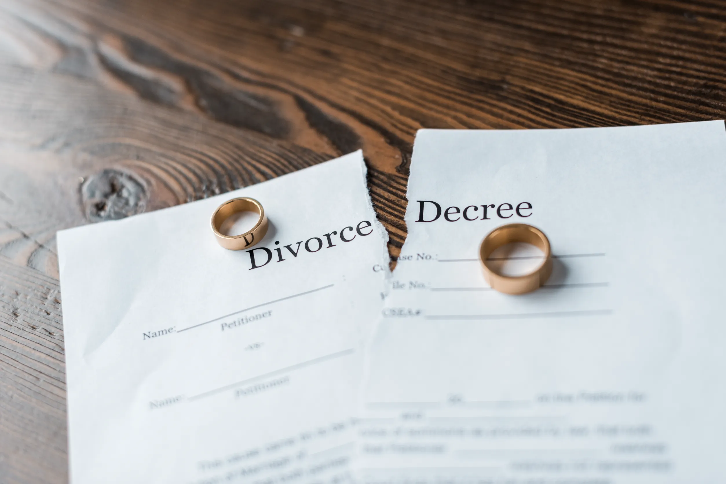 5 Things To Ask From A Divorce Lawyer